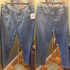 Women’s skinny jeans